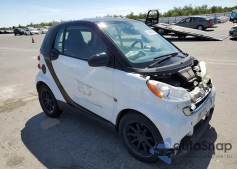 2011 Smart Fortwo Pure z USA, uszkodzony, nr VIN WMEEJ3BA9BK421296